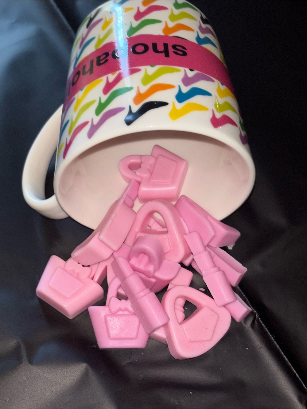 Monkey farts
Pink Mini Purse & Lipstick Wax Melts - Home Accents Candles & Holde